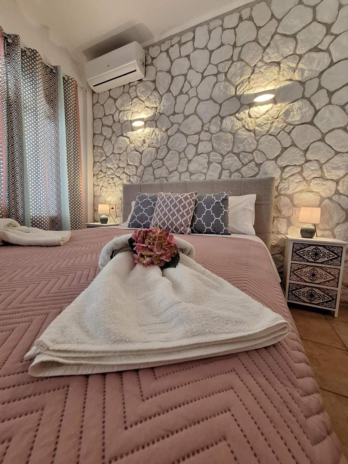 Kiki'S Apartments Барбаті Екстер'єр фото