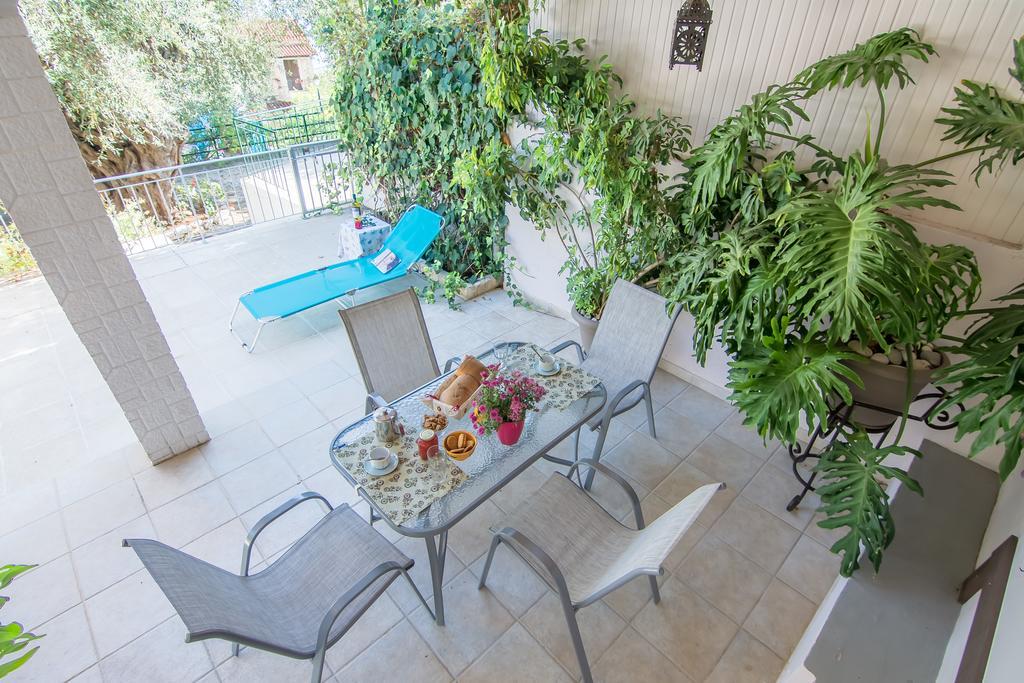 Kiki'S Apartments Барбаті Екстер'єр фото